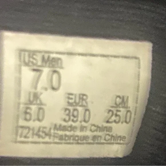 Vans Black and White High-Top Skate Shoes - Picture 4 of 4